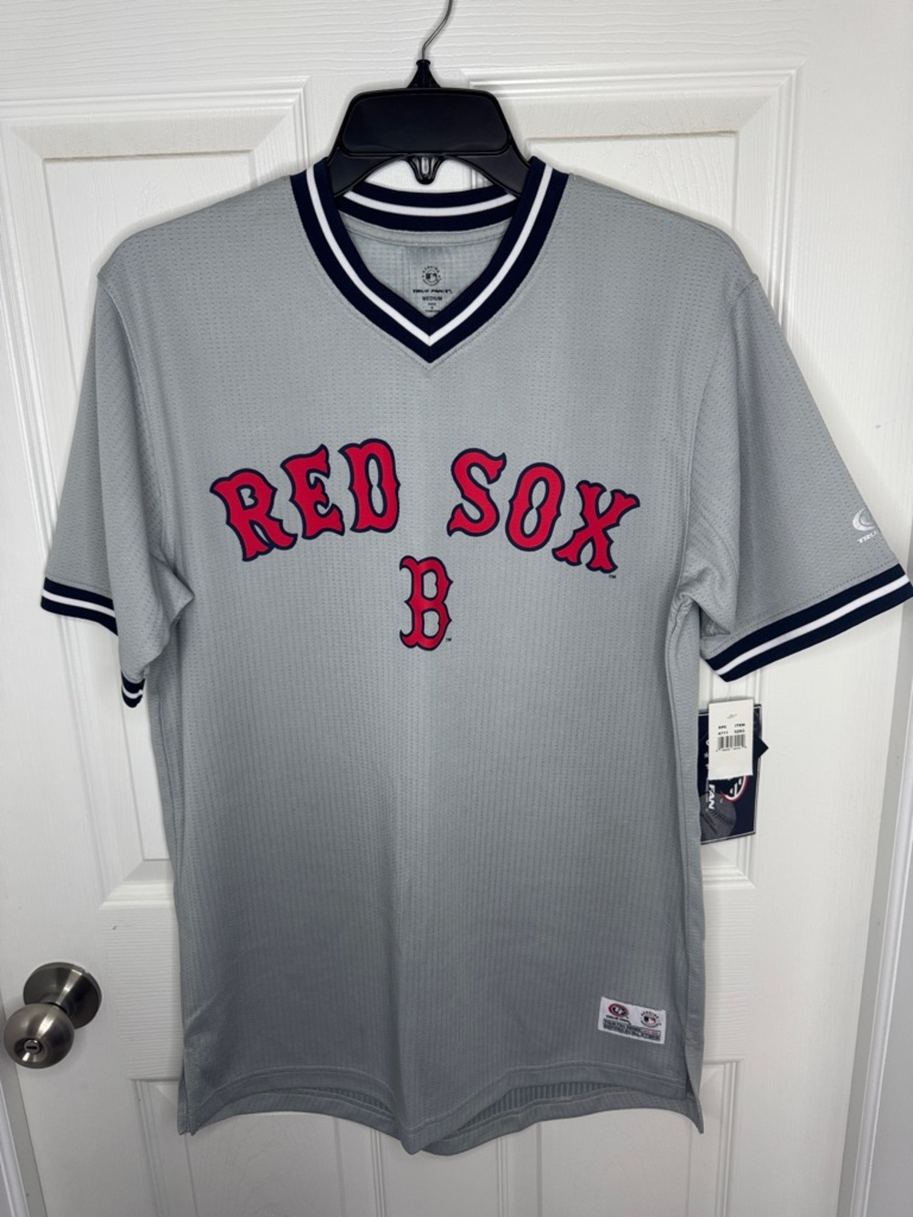 NWT True Fan Red Sox Pullover Jersey